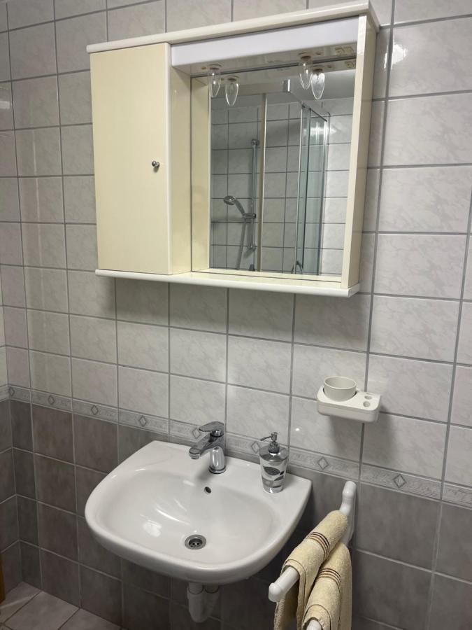 App Oliver Apartment Malinska